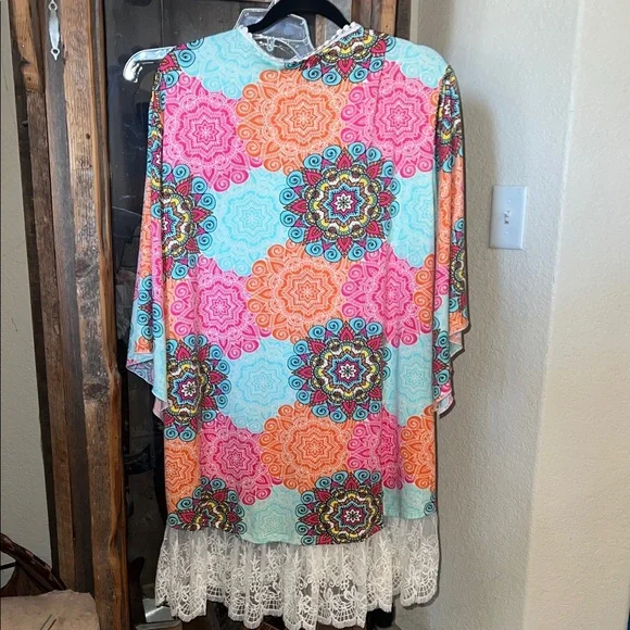 Vibrant Multicolor Mandala Kimono Top - Picture 5 of 10